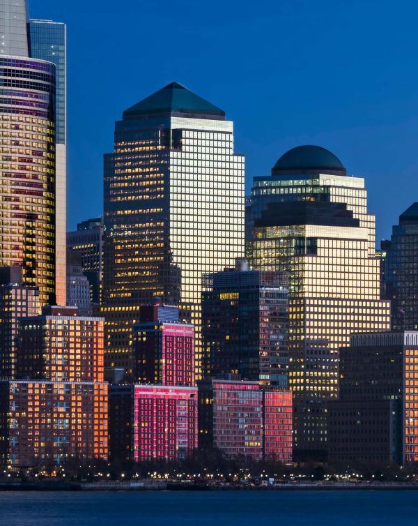 Book cover of Pelli: Life in Architecture. Published by Images Publishing.